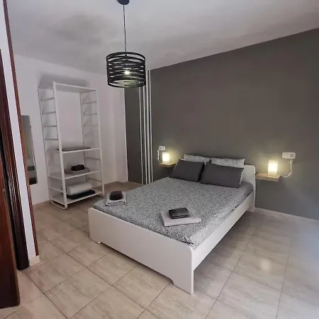 Modern And Spacious 3 Bedroom House In Feriehus Corralejo